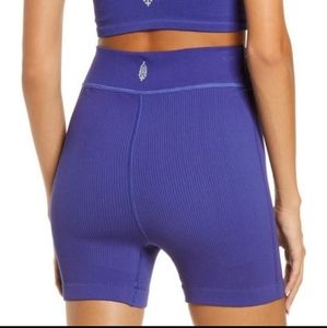 Nwt! Free people movement free throw short in outerspace